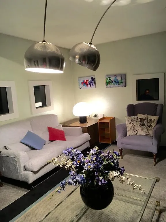 Roomy Apartment Duomo&San Babila Milano
