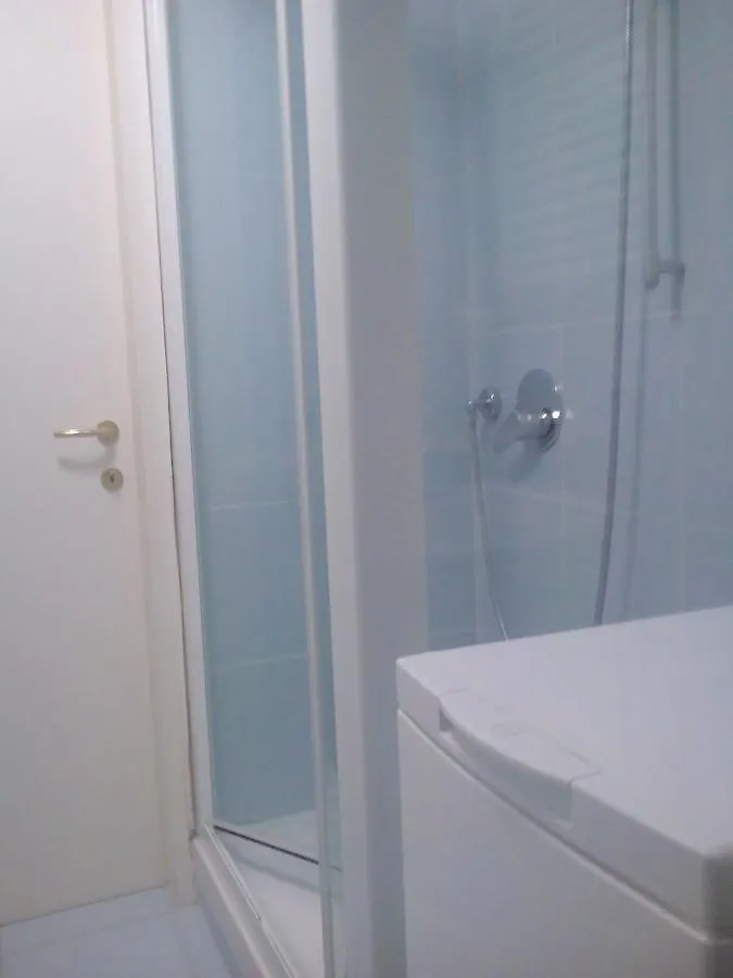 Roomy Apartment Duomo & San Babila Milan